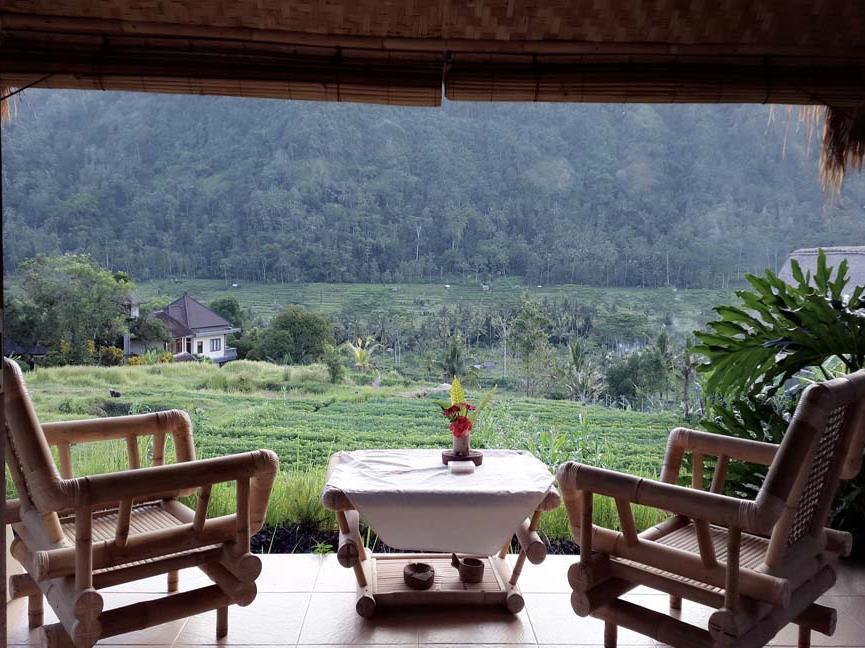 Embang Homestay Сидемен Экстерьер фото