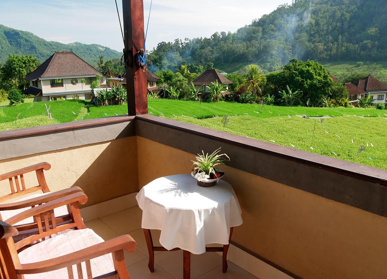 Embang Homestay Сидемен Экстерьер фото
