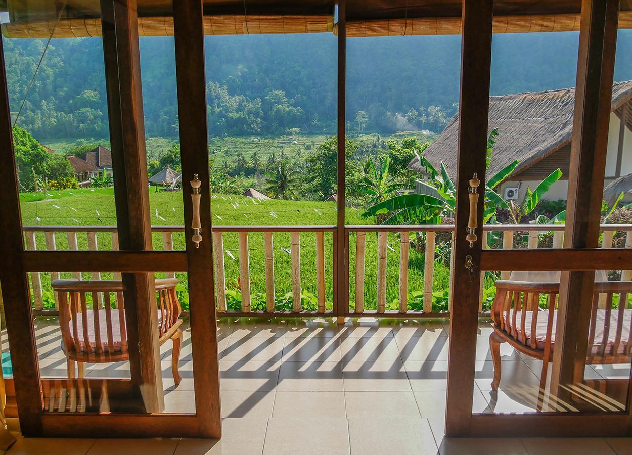 Embang Homestay Сидемен Экстерьер фото