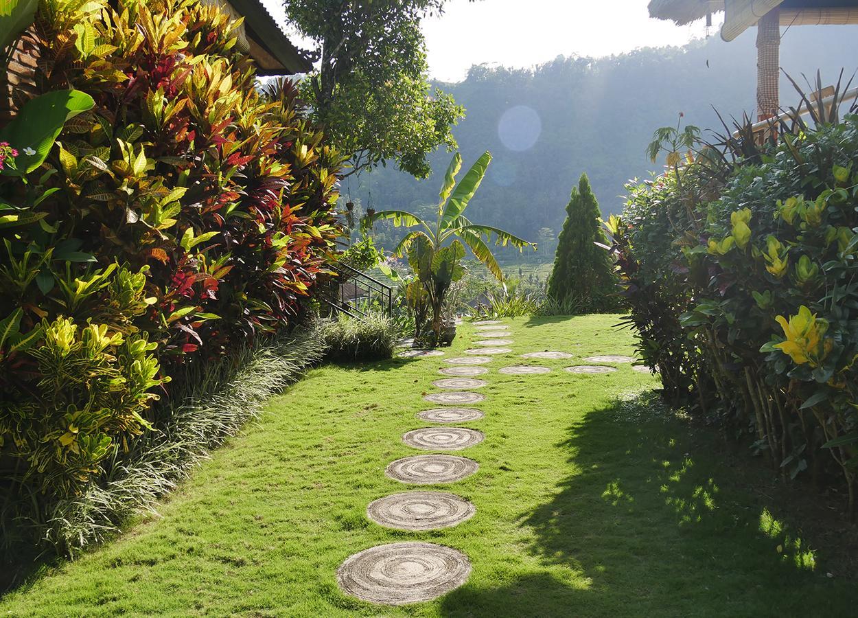 Embang Homestay Сидемен Экстерьер фото